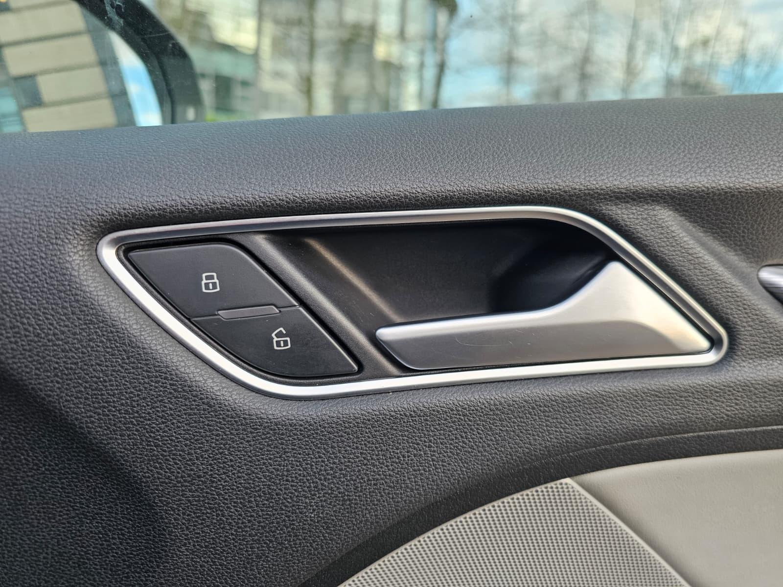 Audi A3 1.8 TFSI Sport Sportback 5dr Petrol S Tronic Euro 5 (s/s) (180 ps)