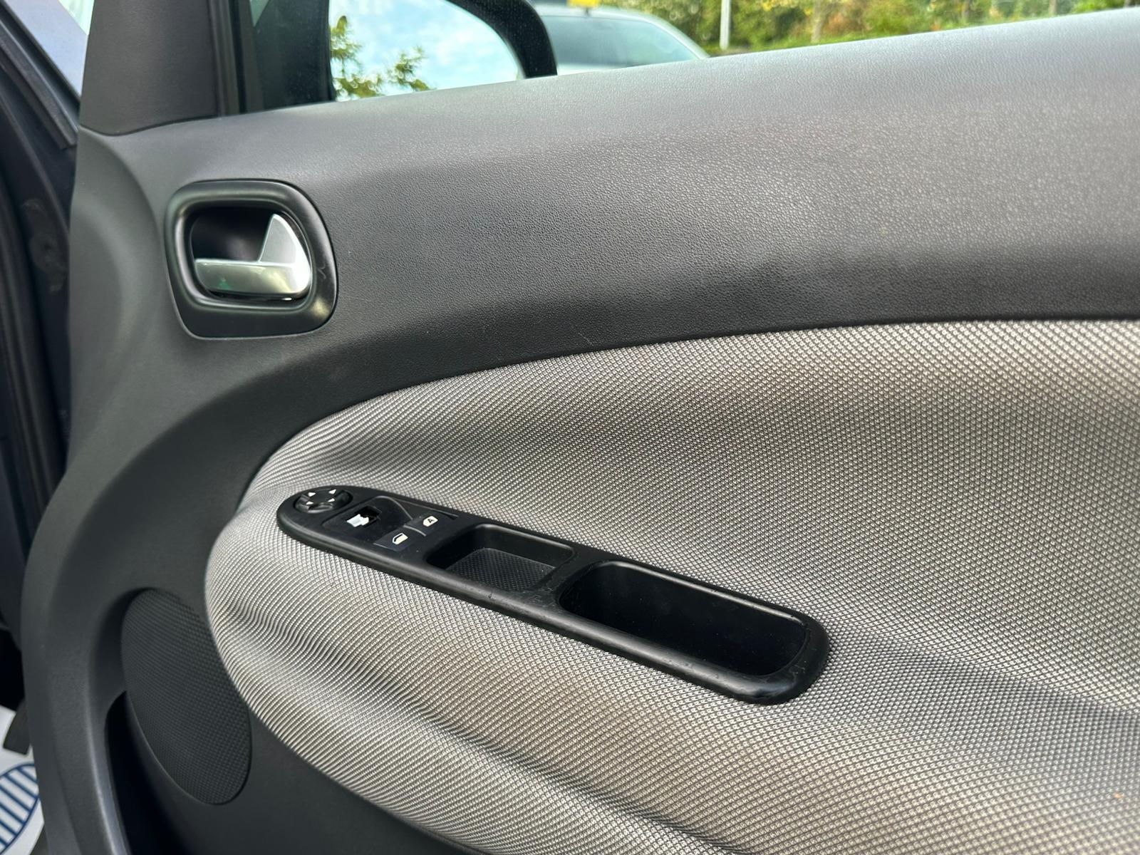 Citroen C3 Picasso 1.6 VTi VTR+ MPV 5dr Petrol EGS6 Euro 5 (120 ps)