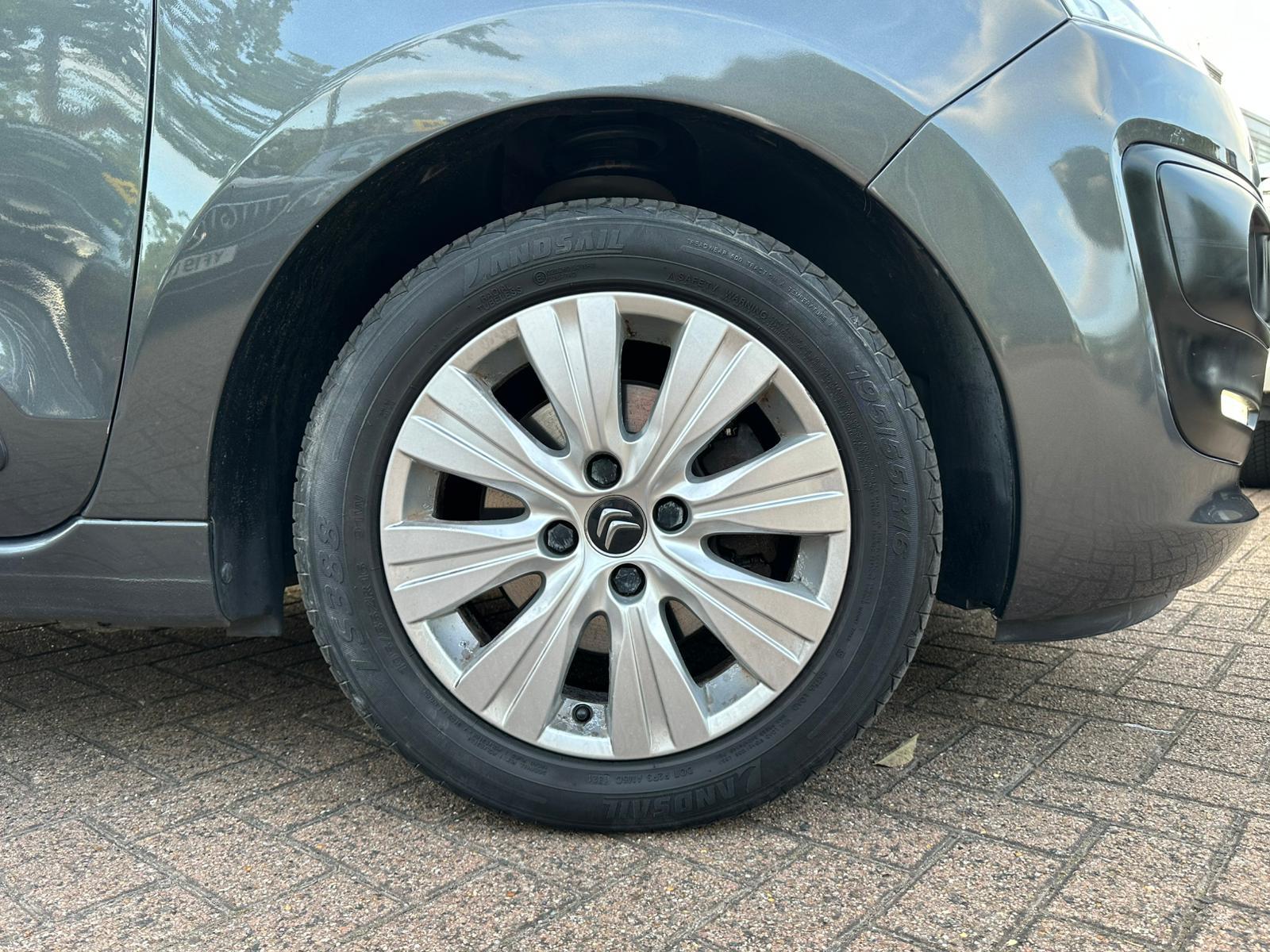 Citroen C3 Picasso 1.6 VTi VTR+ MPV 5dr Petrol EGS6 Euro 5 (120 ps)