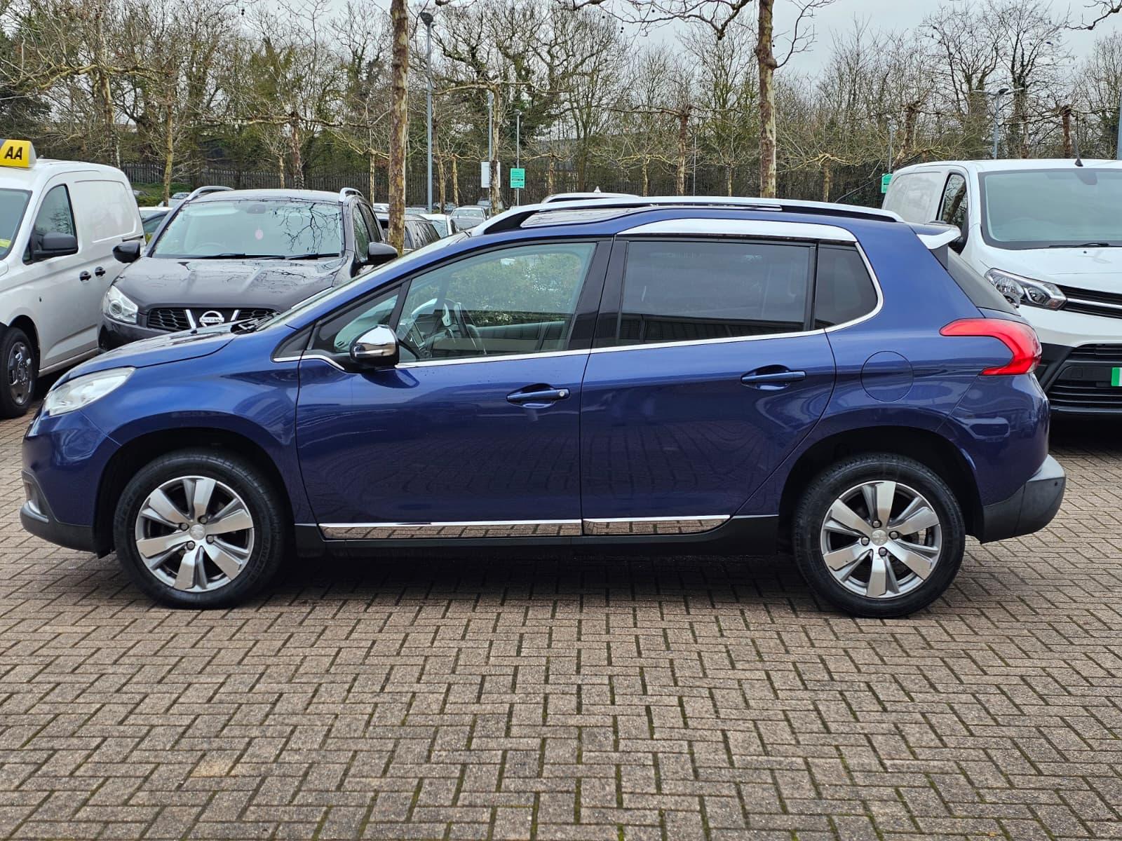 Peugeot 2008 1.6 e-HDi Allure SUV 5dr Diesel EGC Euro 5 (s/s) (92 ps)