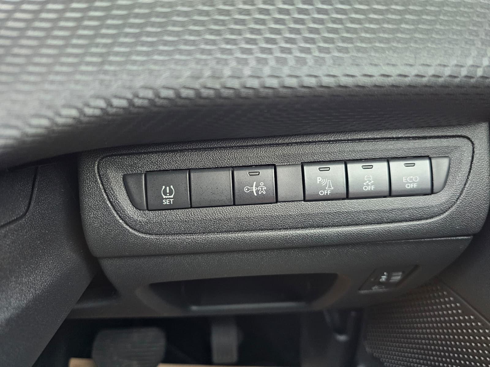 Peugeot 2008 1.6 e-HDi Allure SUV 5dr Diesel EGC Euro 5 (s/s) (92 ps)