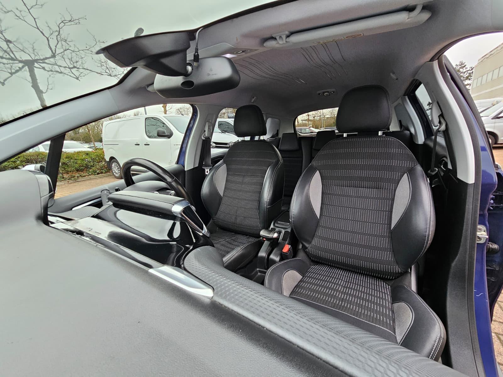 Peugeot 2008 1.6 e-HDi Allure SUV 5dr Diesel EGC Euro 5 (s/s) (92 ps)