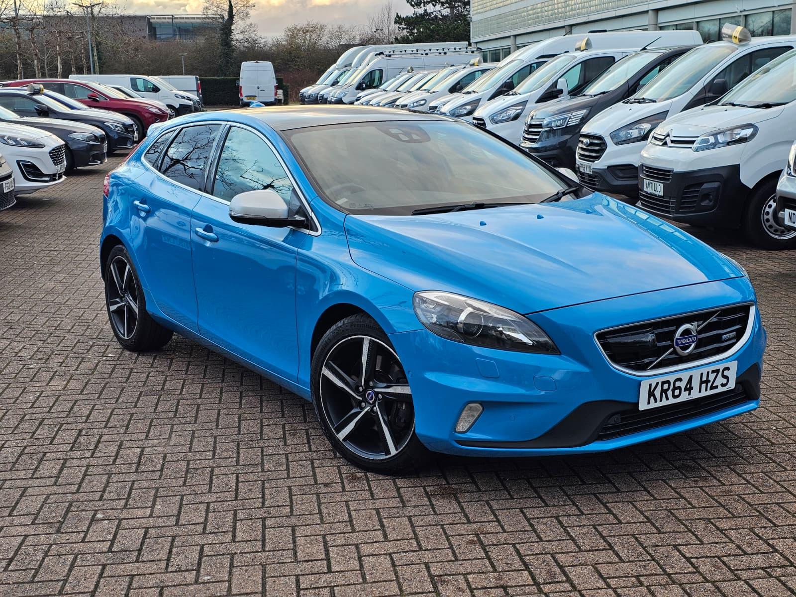 Volvo V40 2.0 T5 R-Design Lux Nav Hatchback 5dr Petrol Geartronic Euro 6 (s/s) (245 ps)