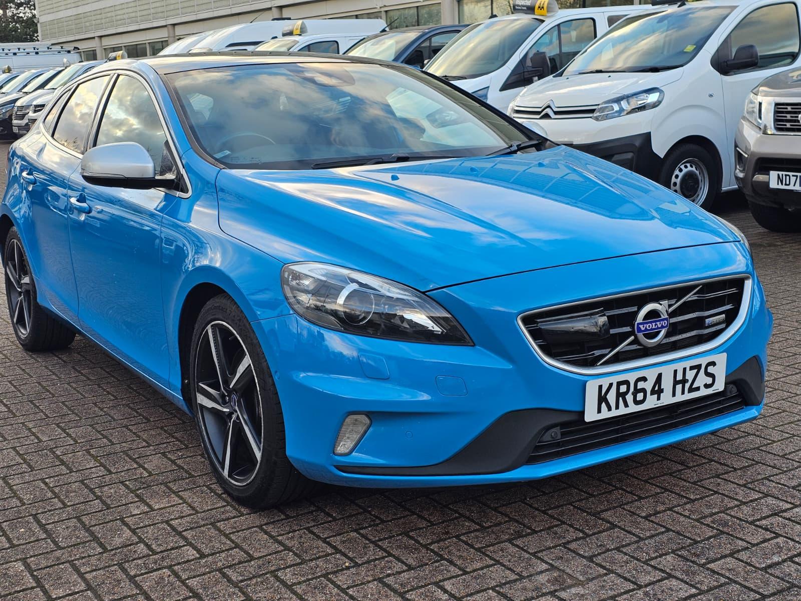 Volvo V40 2.0 T5 R-Design Lux Nav Hatchback 5dr Petrol Geartronic Euro 6 (s/s) (245 ps)