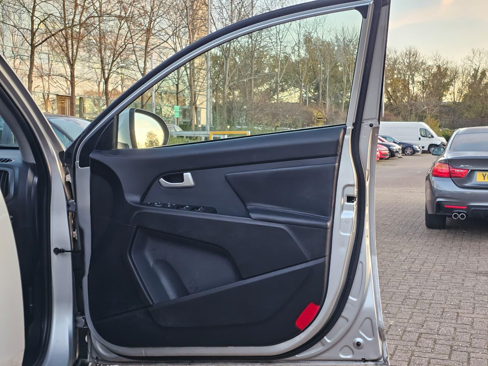 Kia Sportage 1.6 GDi EcoDynamics 2 SUV 5dr Petrol Manual 2WD Euro 5 (s/s) (133 bhp)