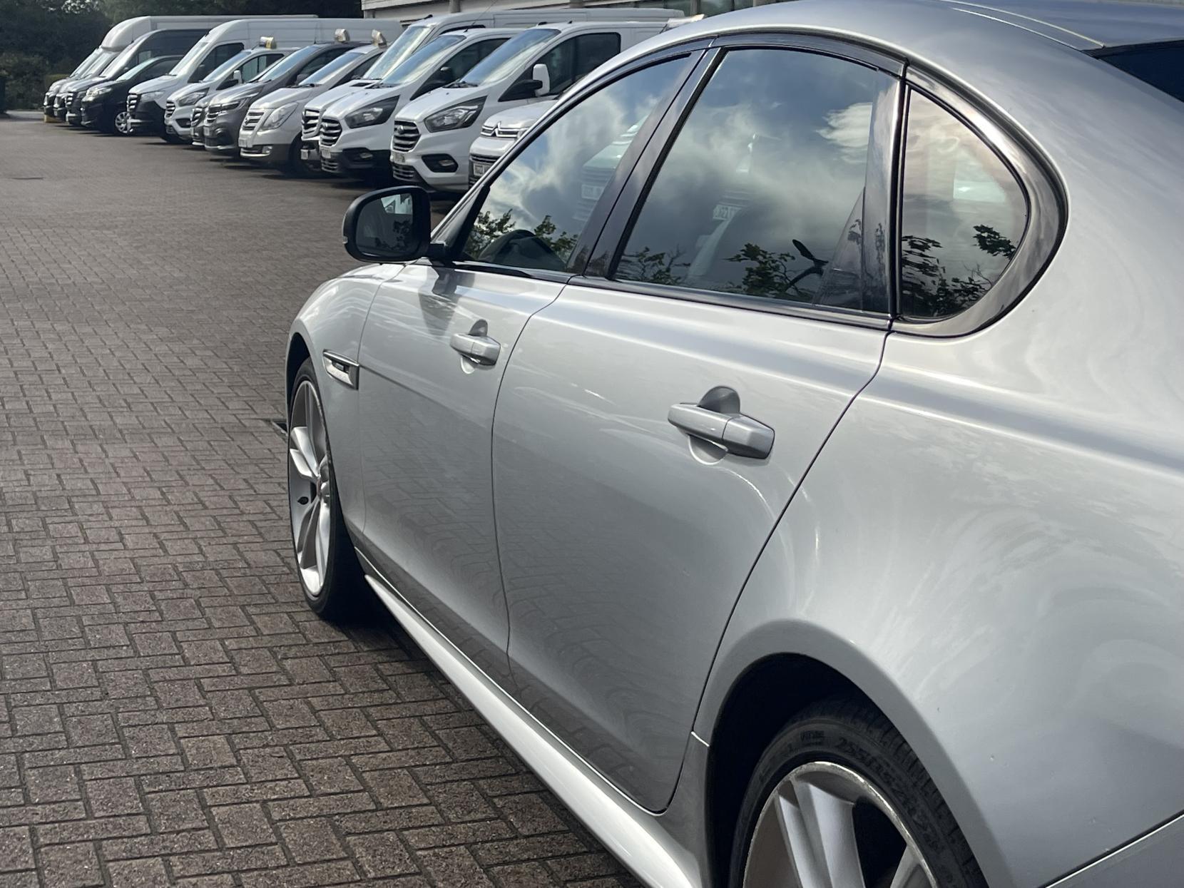 Jaguar XF 2.0d R-Sport Saloon 4dr Diesel Auto Euro 6 (s/s) (180 ps)