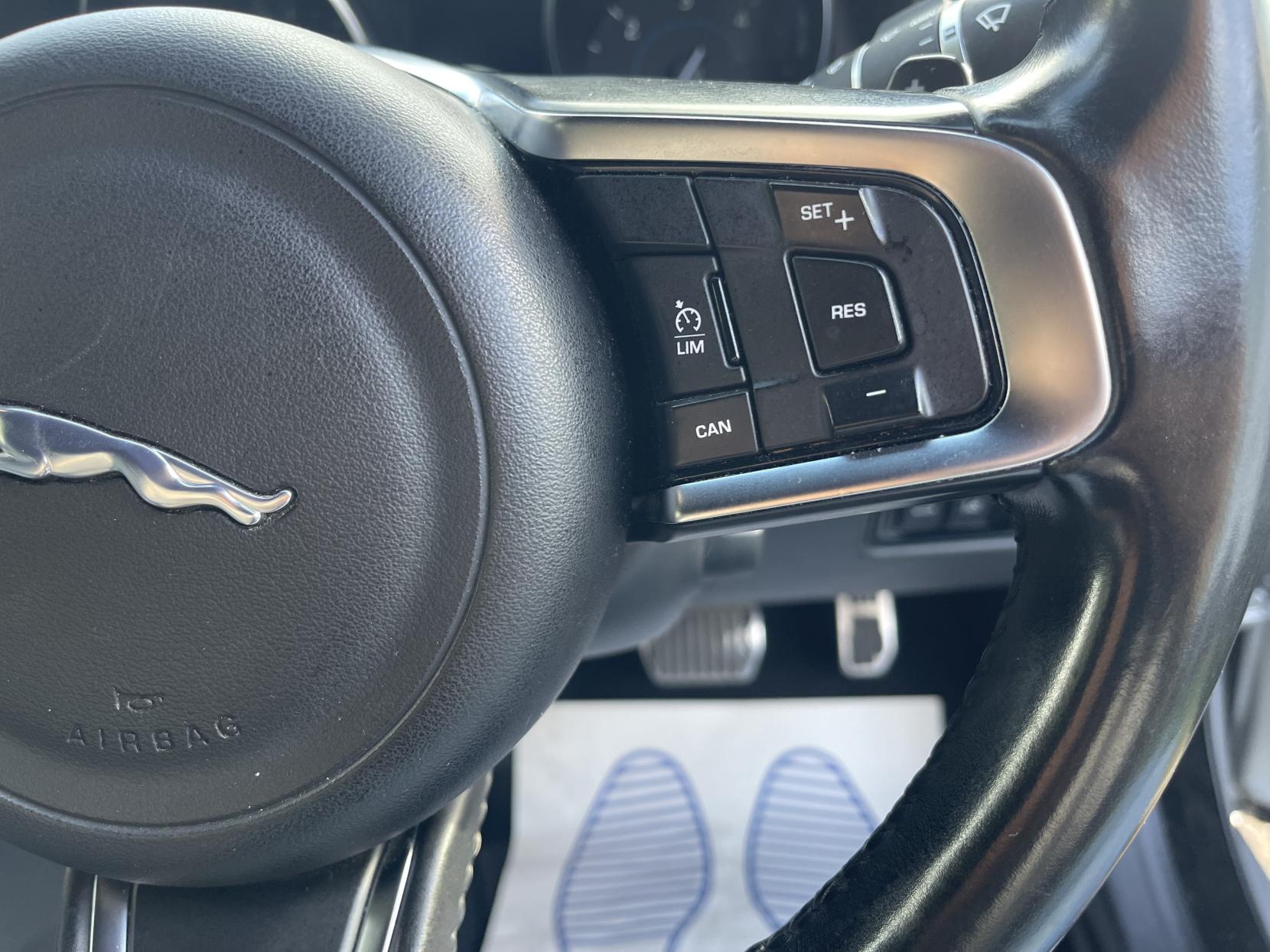 Jaguar XF 2.0d R-Sport Saloon 4dr Diesel Auto Euro 6 (s/s) (180 ps)