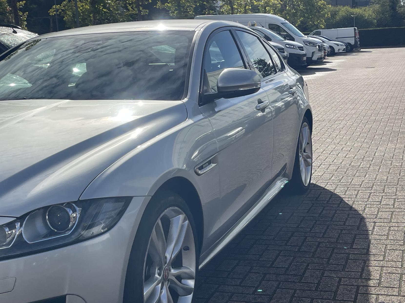 Jaguar XF 2.0d R-Sport Saloon 4dr Diesel Auto Euro 6 (s/s) (180 ps)