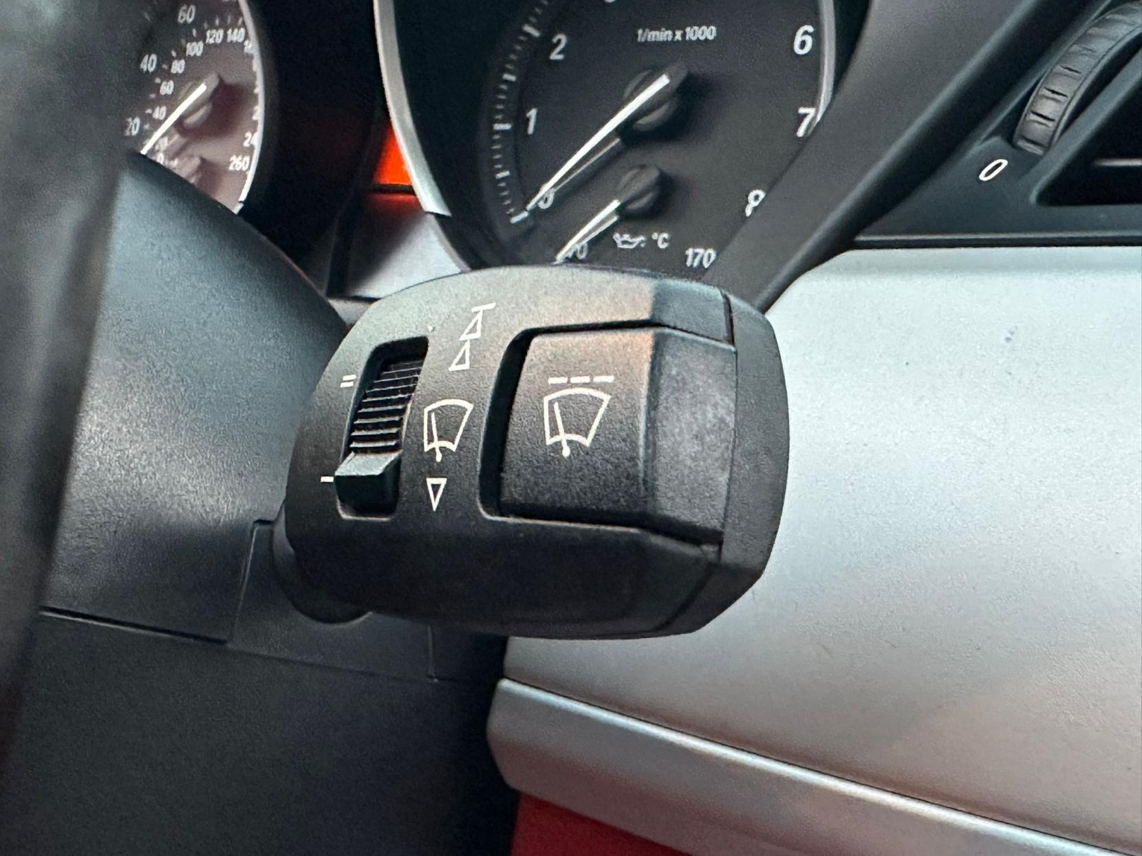 BMW Z4 2.5 23i Convertible 2dr Petrol Manual sDrive Euro 5 (204 ps)