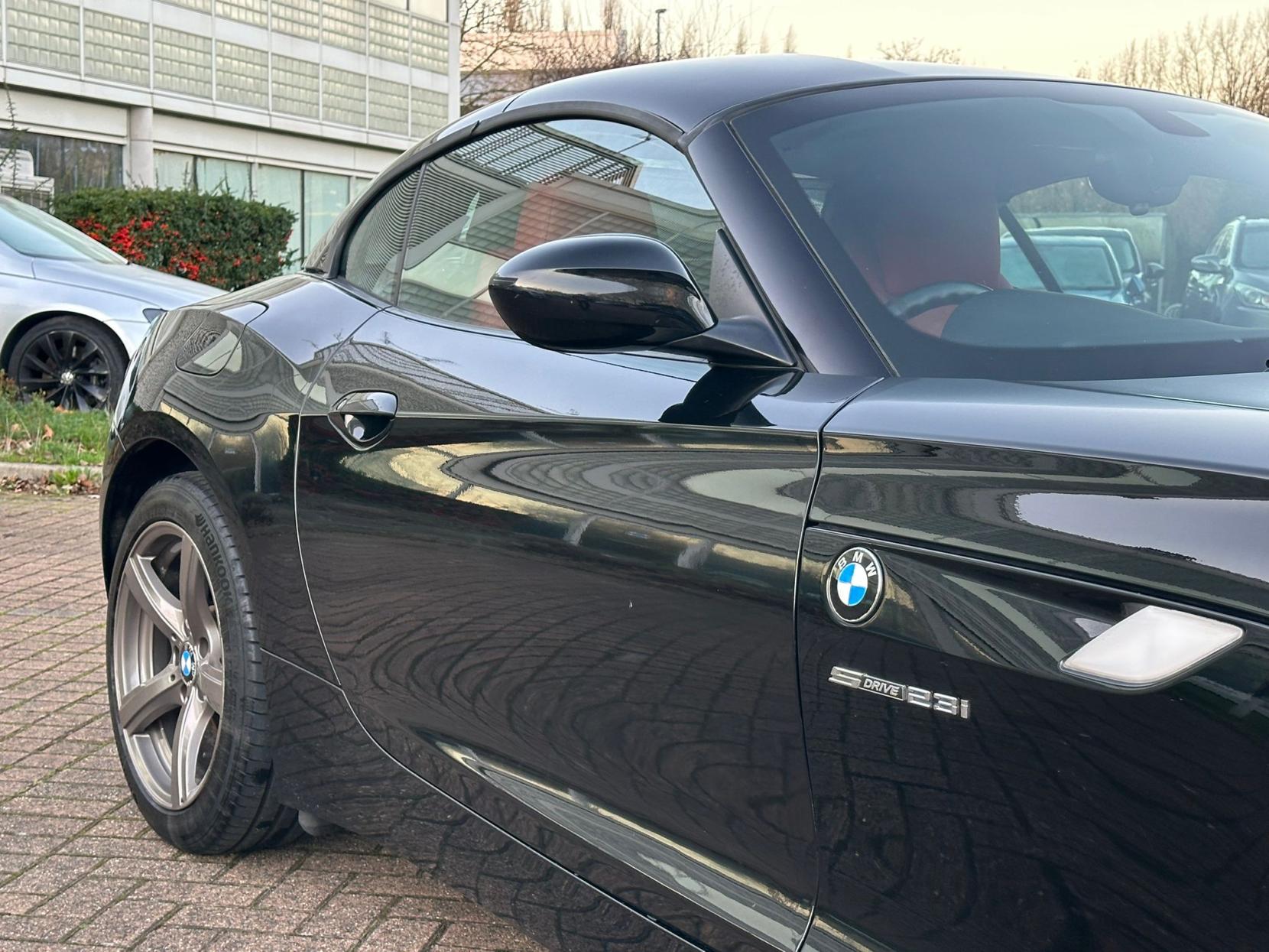 BMW Z4 2.5 23i Convertible 2dr Petrol Manual sDrive Euro 5 (204 ps)