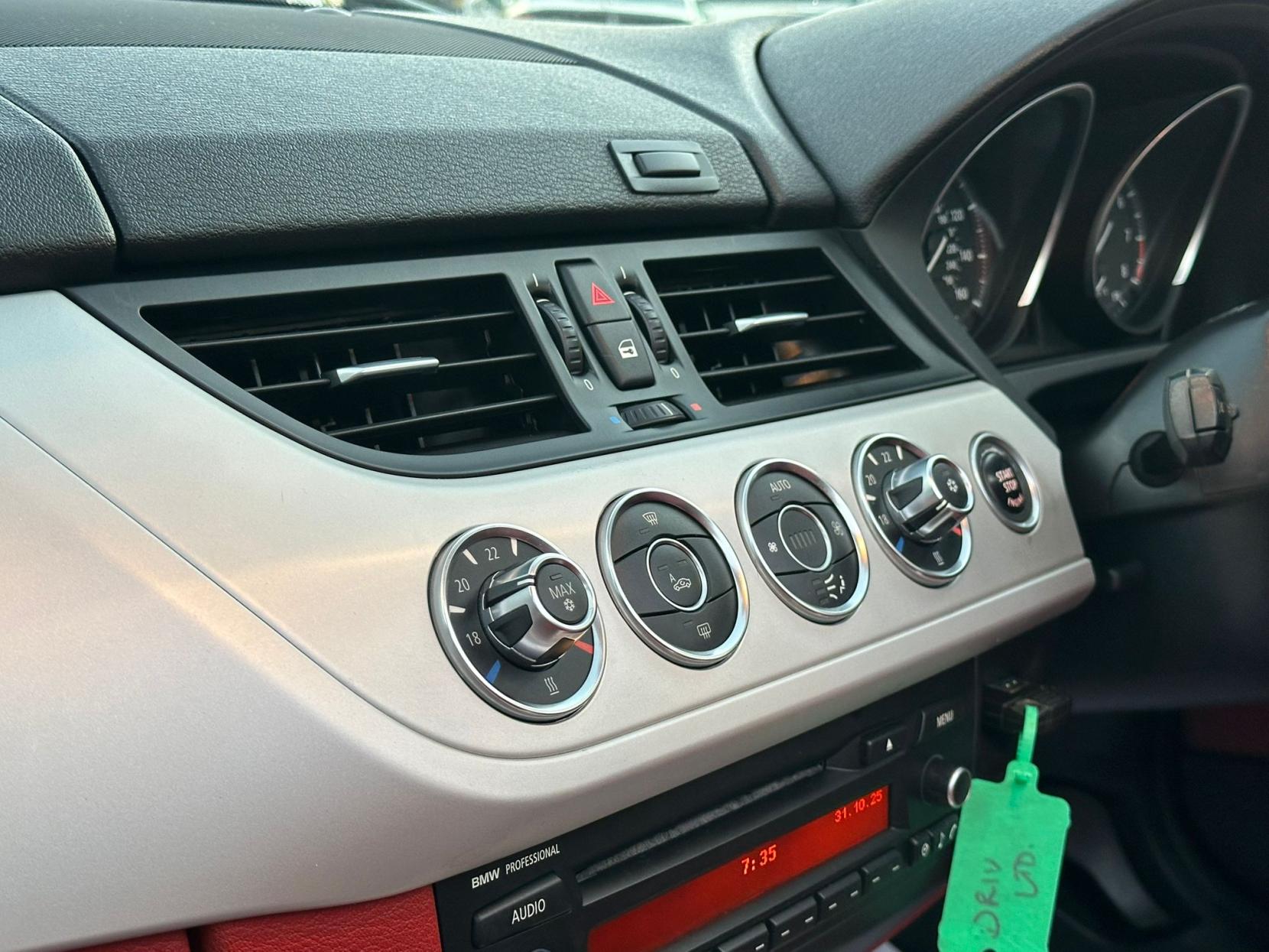 BMW Z4 2.5 23i Convertible 2dr Petrol Manual sDrive Euro 5 (204 ps)