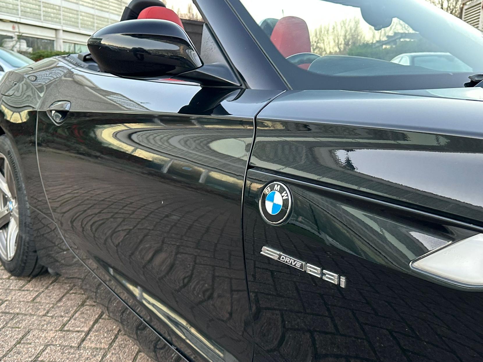 BMW Z4 2.5 23i Convertible 2dr Petrol Manual sDrive Euro 5 (204 ps)