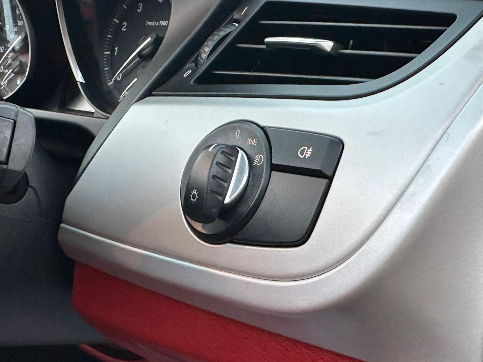 BMW Z4 2.5 23i Convertible 2dr Petrol Manual sDrive Euro 5 (204 ps)