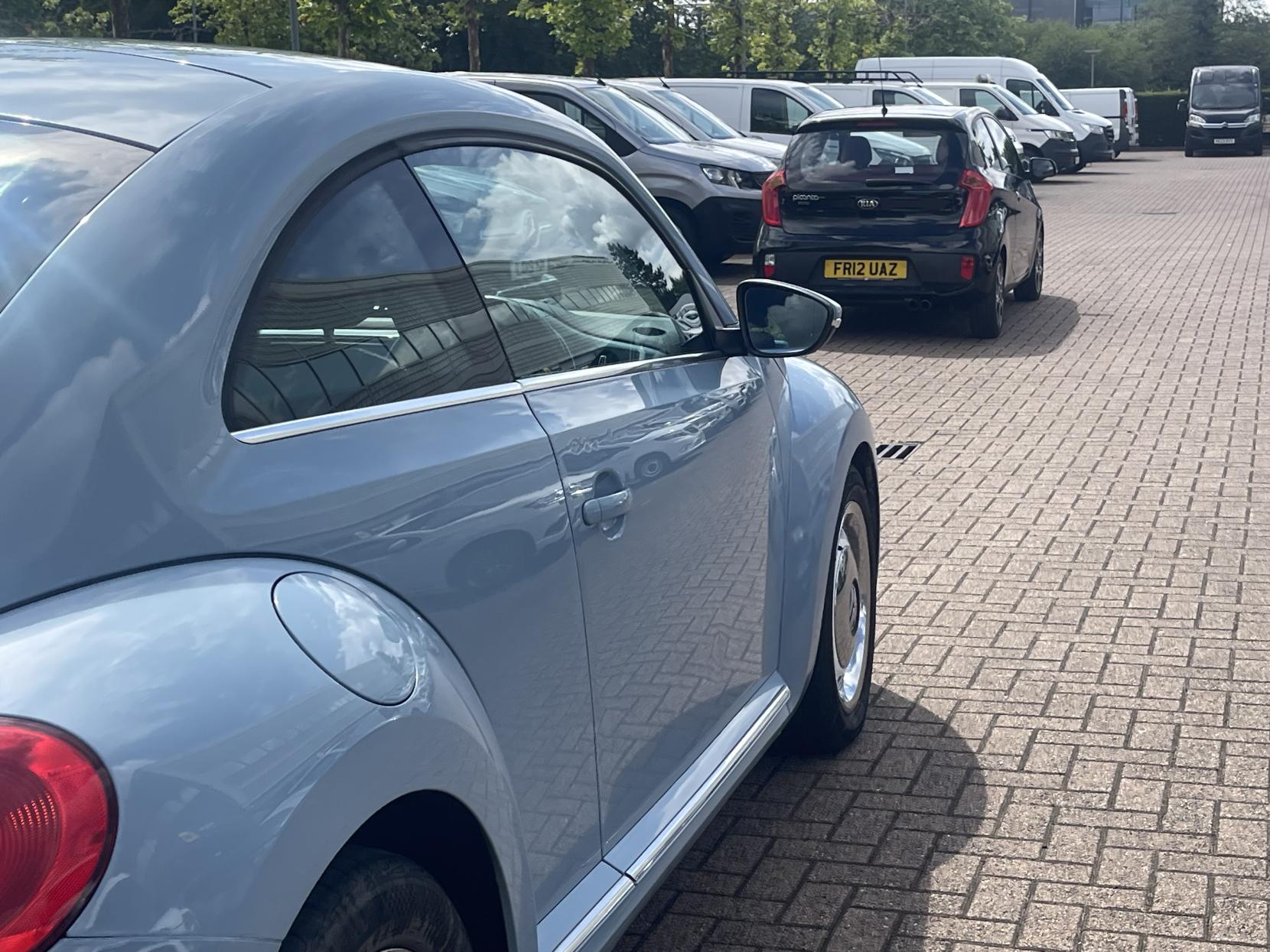 Volkswagen Beetle 1.2 TSI Design Hatchback 3dr Petrol DSG Euro 5 (105 ps)