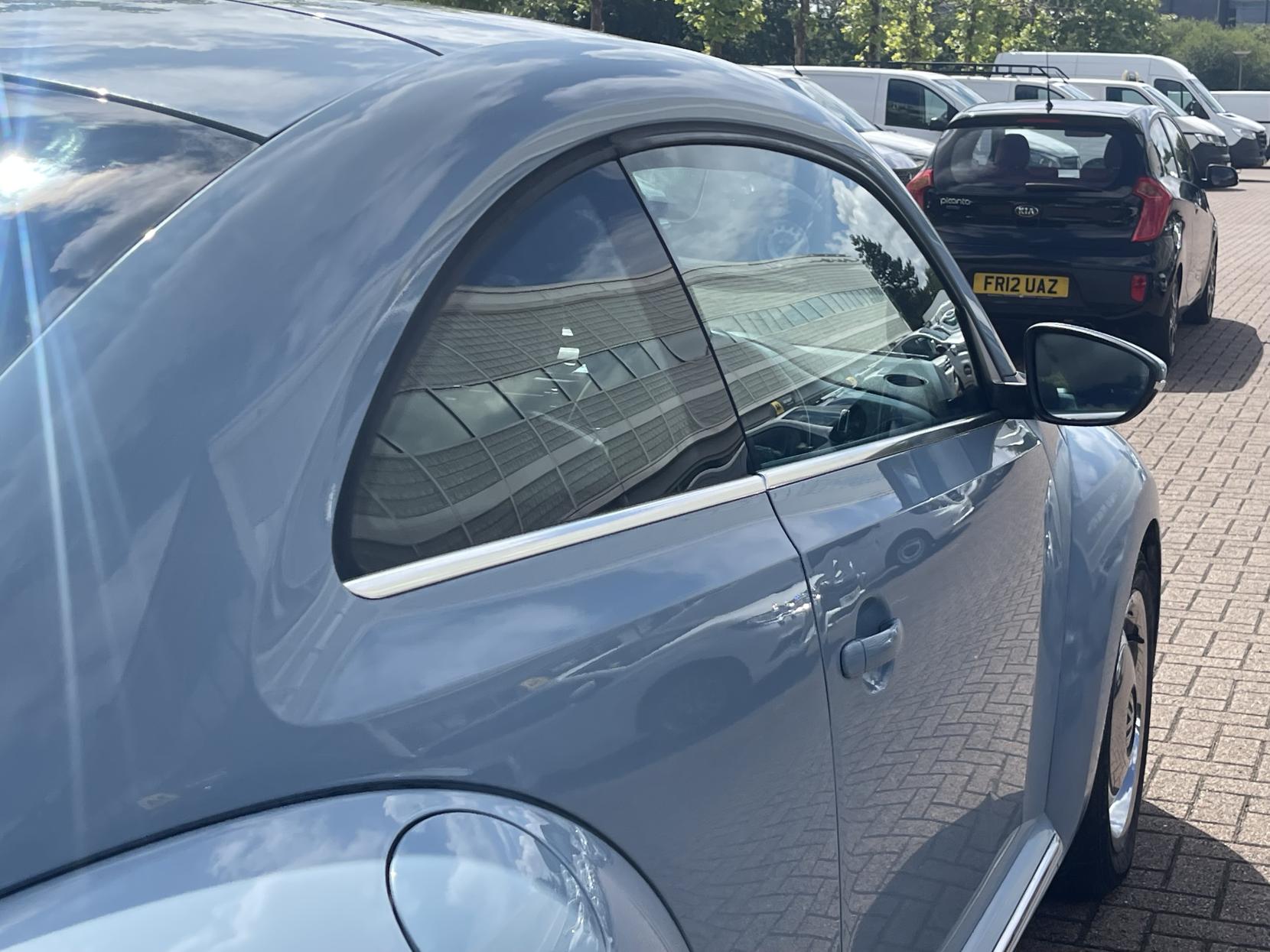 Volkswagen Beetle 1.2 TSI Design Hatchback 3dr Petrol DSG Euro 5 (105 ps)