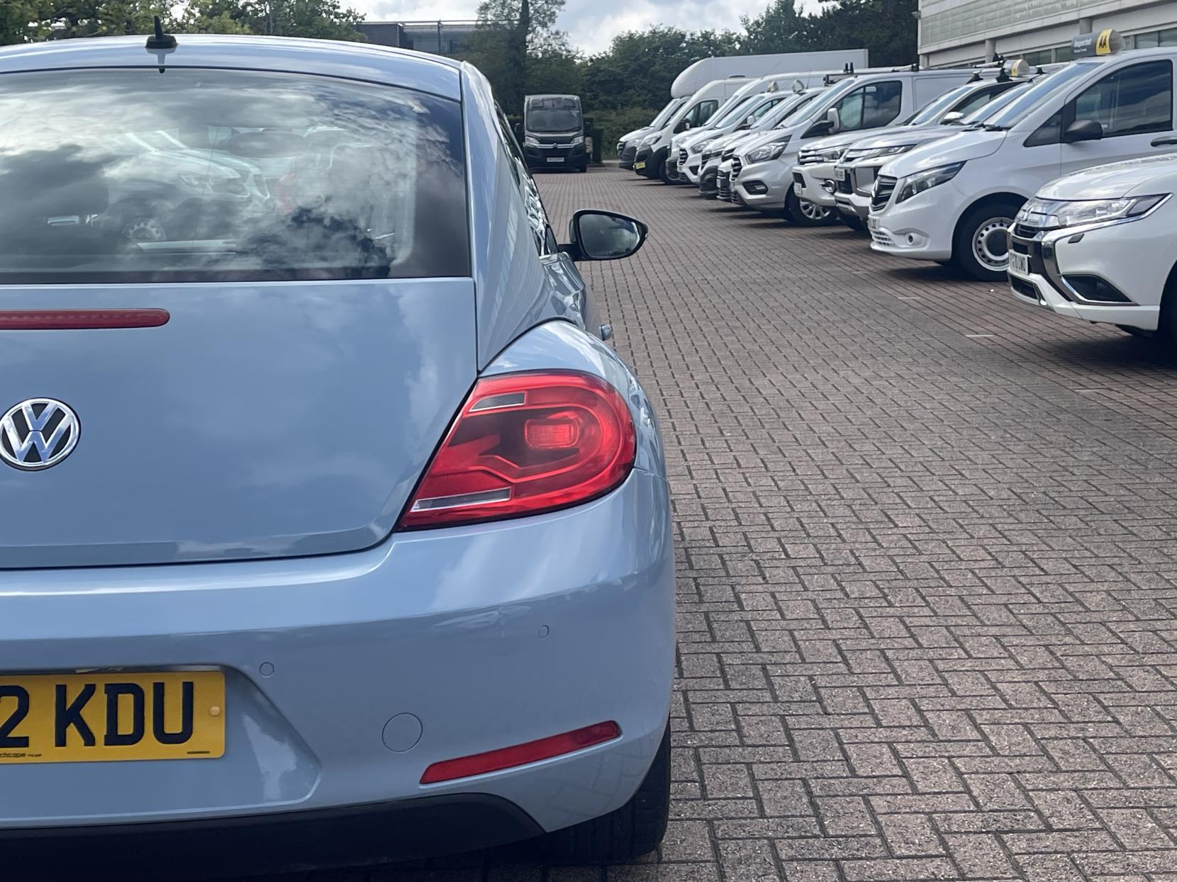 Volkswagen Beetle 1.2 TSI Design Hatchback 3dr Petrol DSG Euro 5 (105 ps)