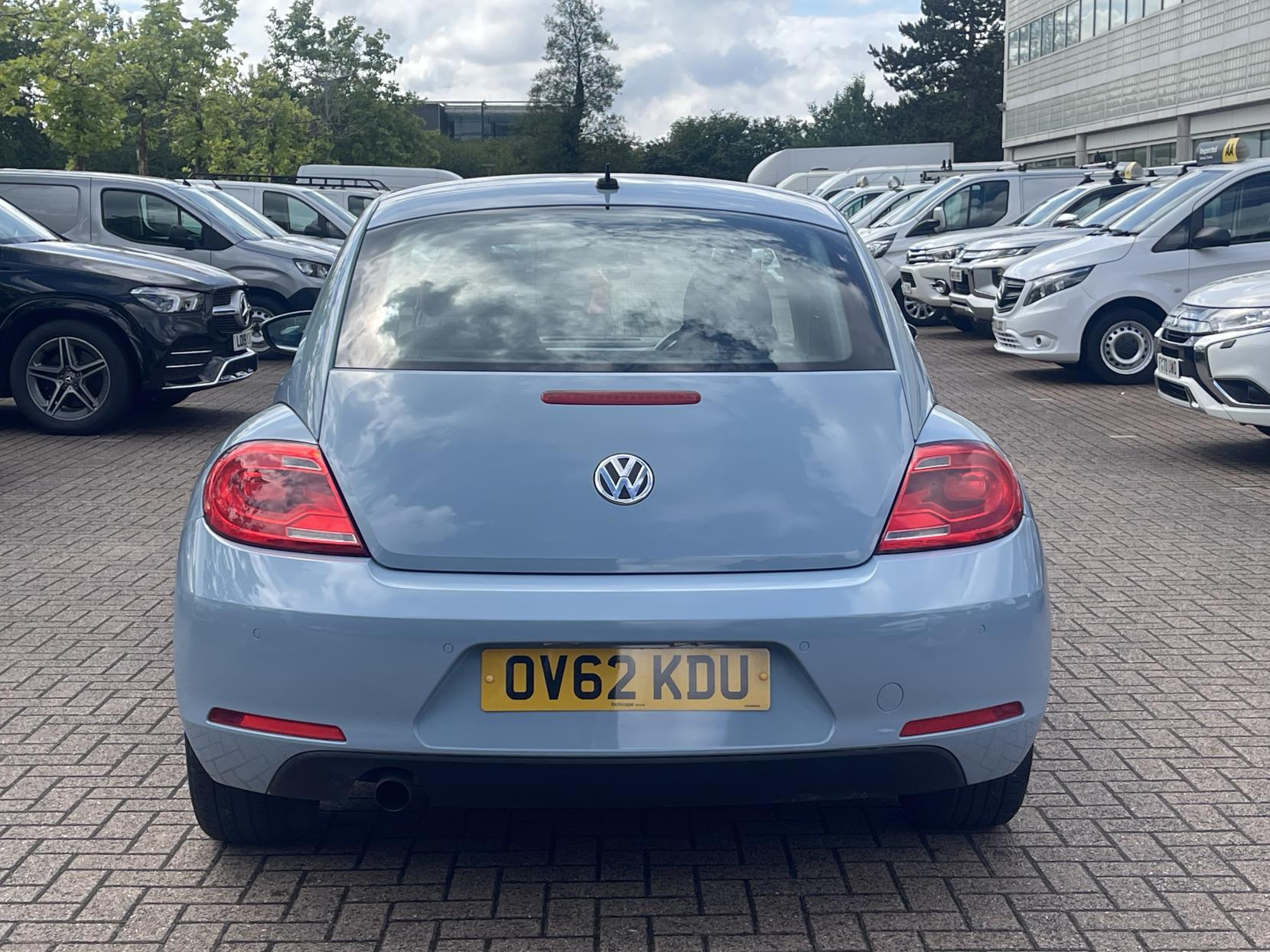 Volkswagen Beetle 1.2 TSI Design Hatchback 3dr Petrol DSG Euro 5 (105 ps)