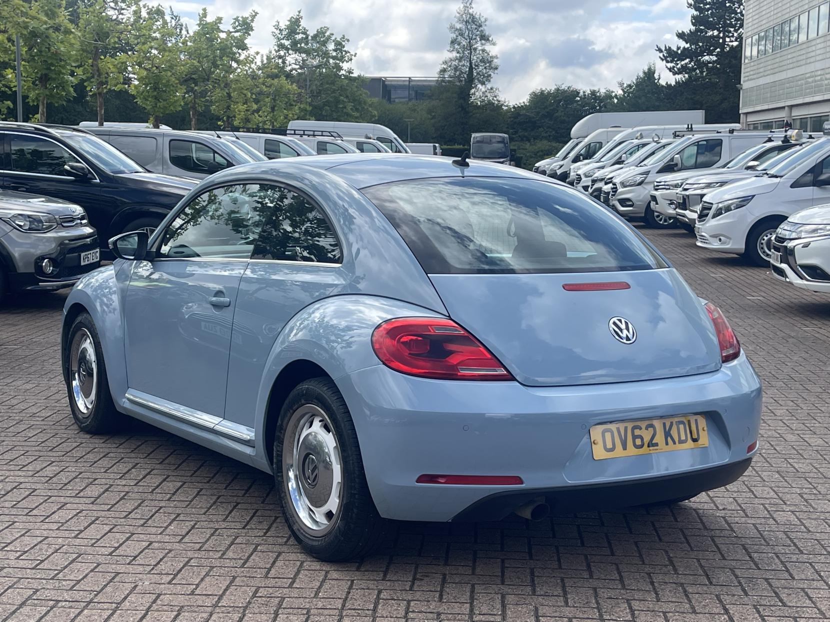 Volkswagen Beetle 1.2 TSI Design Hatchback 3dr Petrol DSG Euro 5 (105 ps)