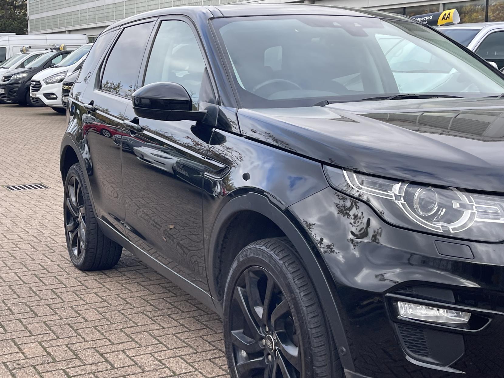 Land Rover Discovery Sport 2.0 TD4 HSE Luxury SUV 5dr Diesel Auto 4WD Euro 6 (s/s) (180 ps)