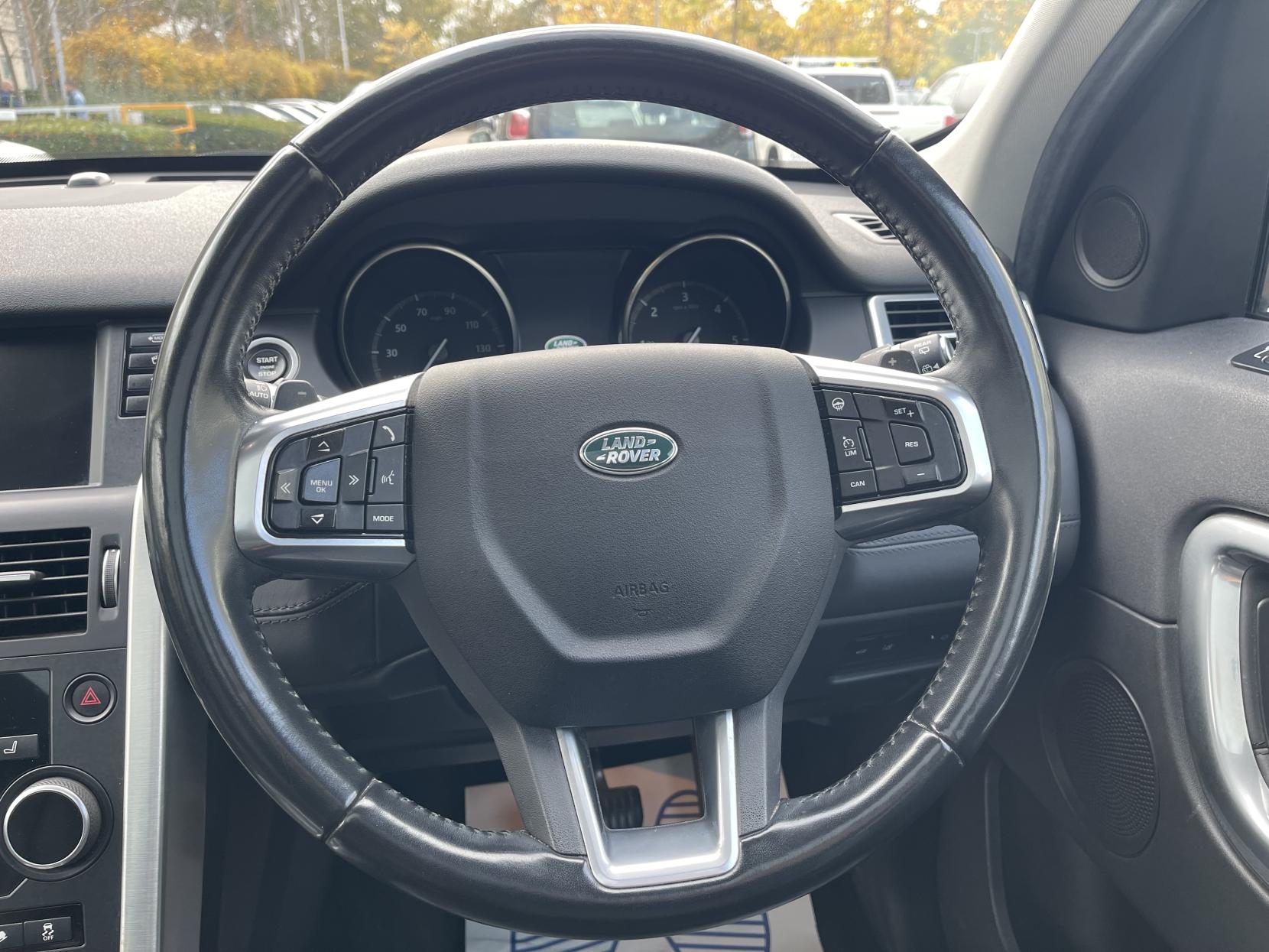 Land Rover Discovery Sport 2.0 TD4 HSE Luxury SUV 5dr Diesel Auto 4WD Euro 6 (s/s) (180 ps)