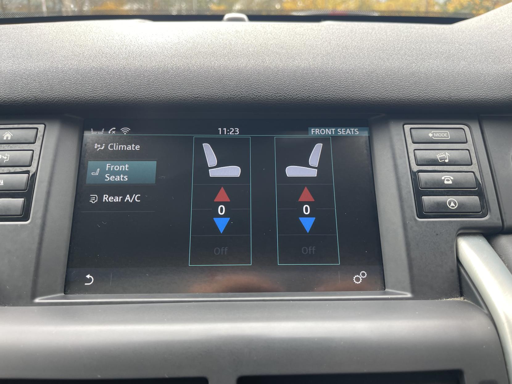 Land Rover Discovery Sport 2.0 TD4 HSE Luxury SUV 5dr Diesel Auto 4WD Euro 6 (s/s) (180 ps)