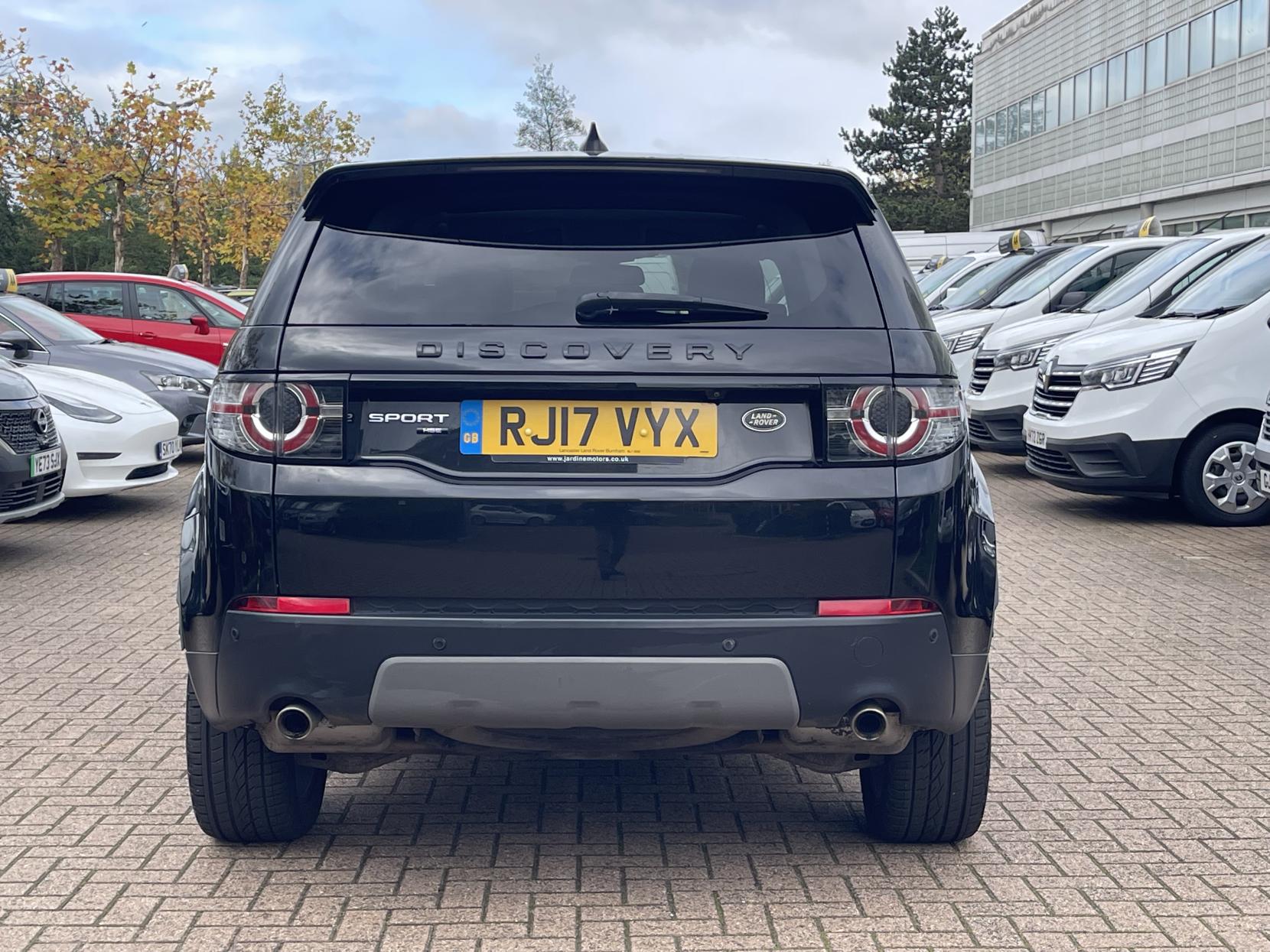 Land Rover Discovery Sport 2.0 TD4 HSE Luxury SUV 5dr Diesel Auto 4WD Euro 6 (s/s) (180 ps)