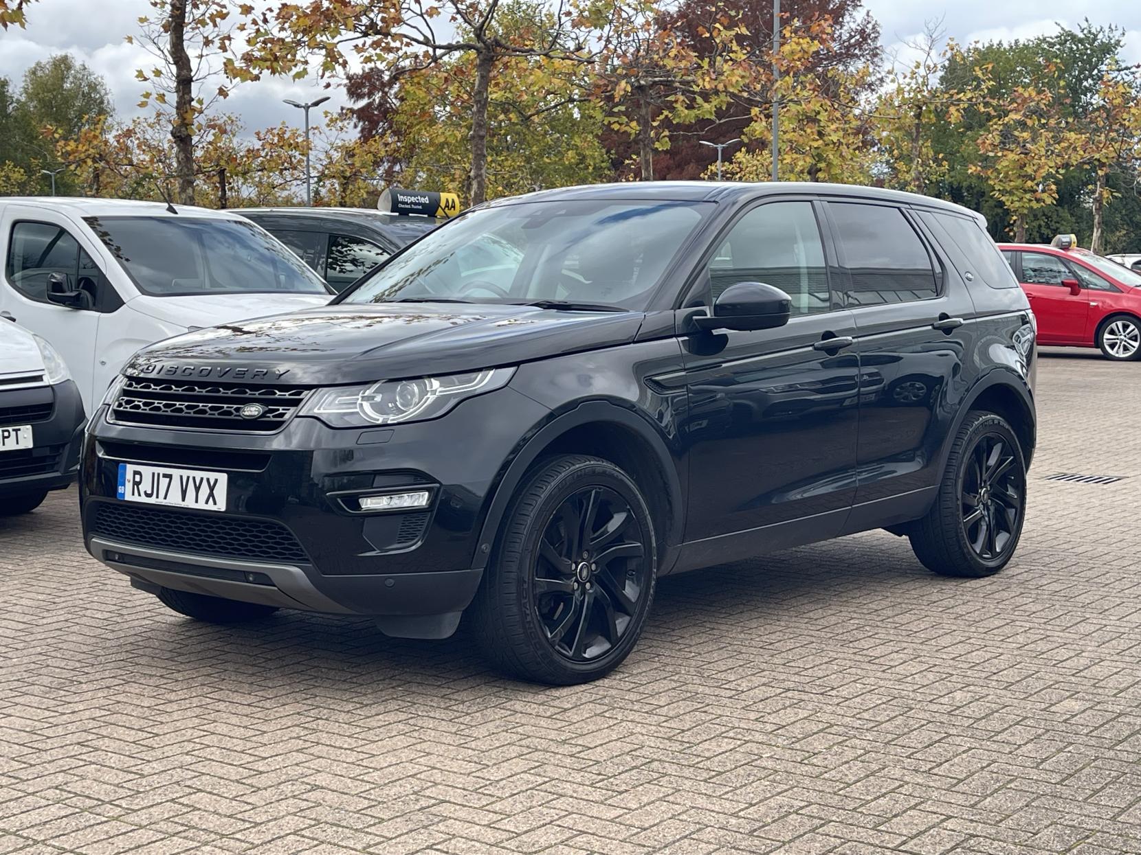 Land Rover Discovery Sport 2.0 TD4 HSE Luxury SUV 5dr Diesel Auto 4WD Euro 6 (s/s) (180 ps)