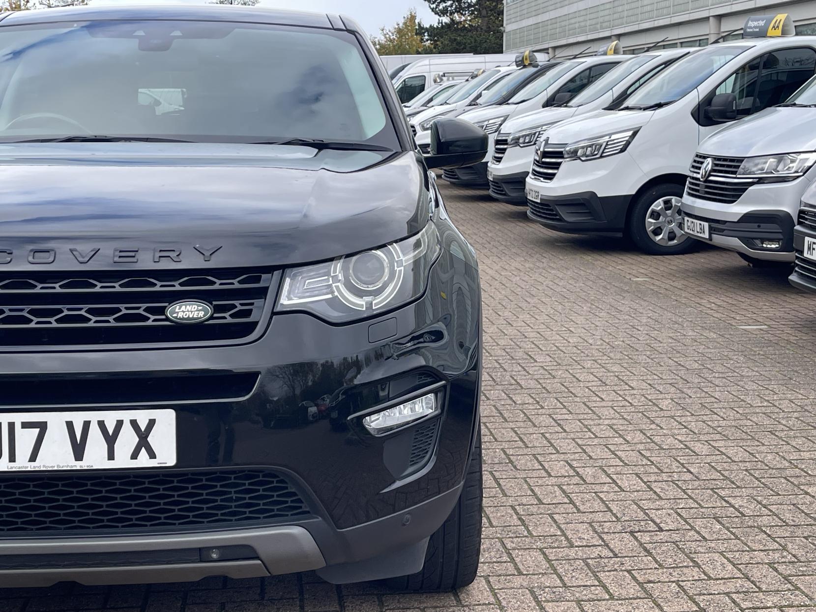 Land Rover Discovery Sport 2.0 TD4 HSE Luxury SUV 5dr Diesel Auto 4WD Euro 6 (s/s) (180 ps)