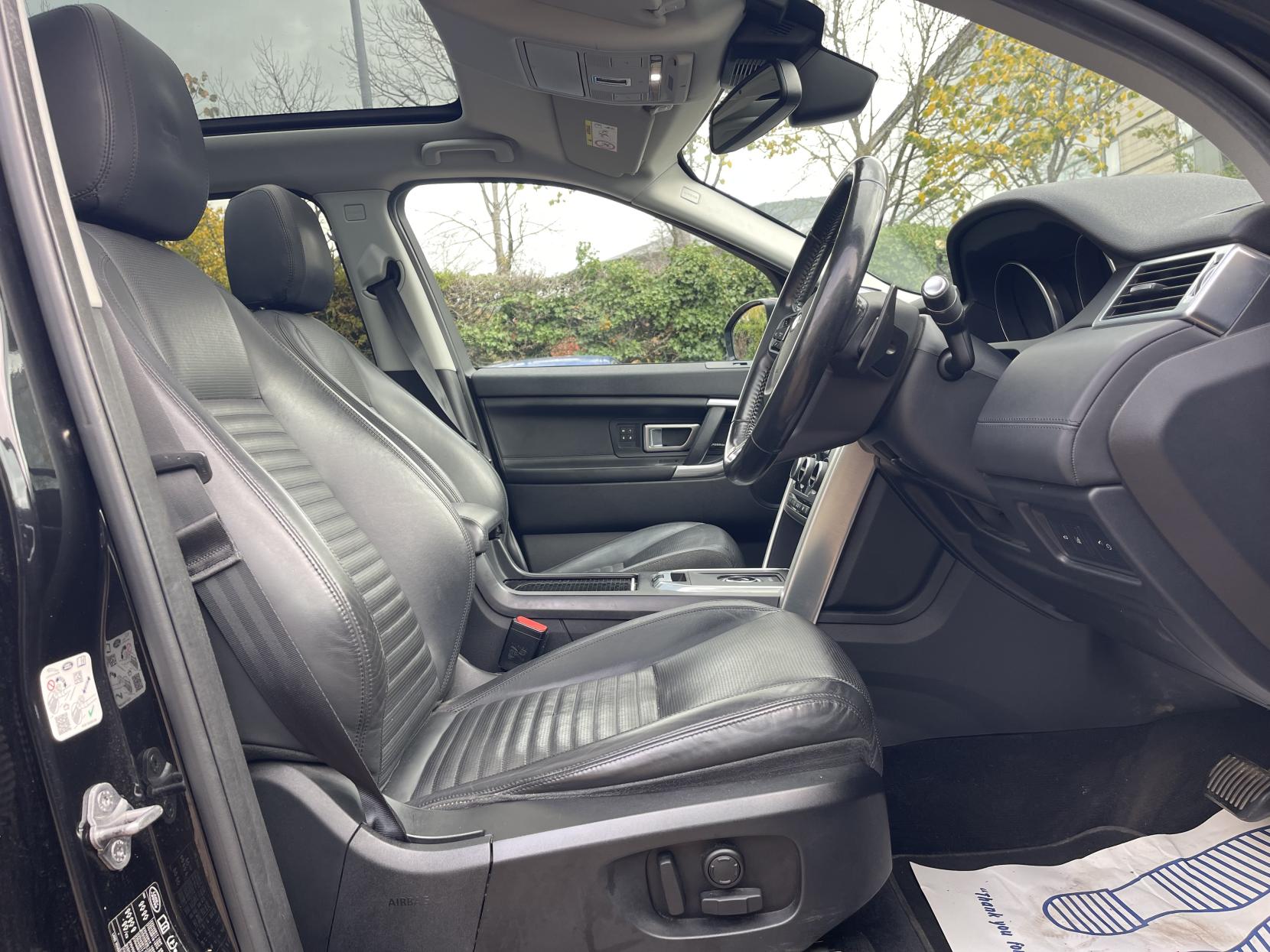 Land Rover Discovery Sport 2.0 TD4 HSE Luxury SUV 5dr Diesel Auto 4WD Euro 6 (s/s) (180 ps)