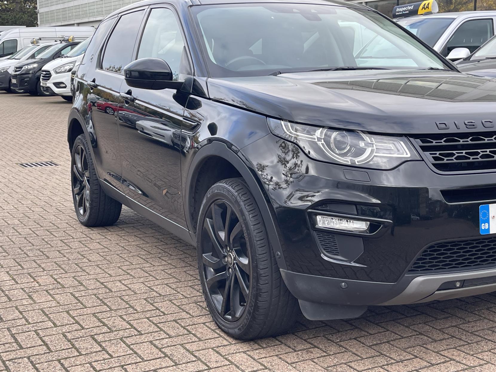 Land Rover Discovery Sport 2.0 TD4 HSE Luxury SUV 5dr Diesel Auto 4WD Euro 6 (s/s) (180 ps)