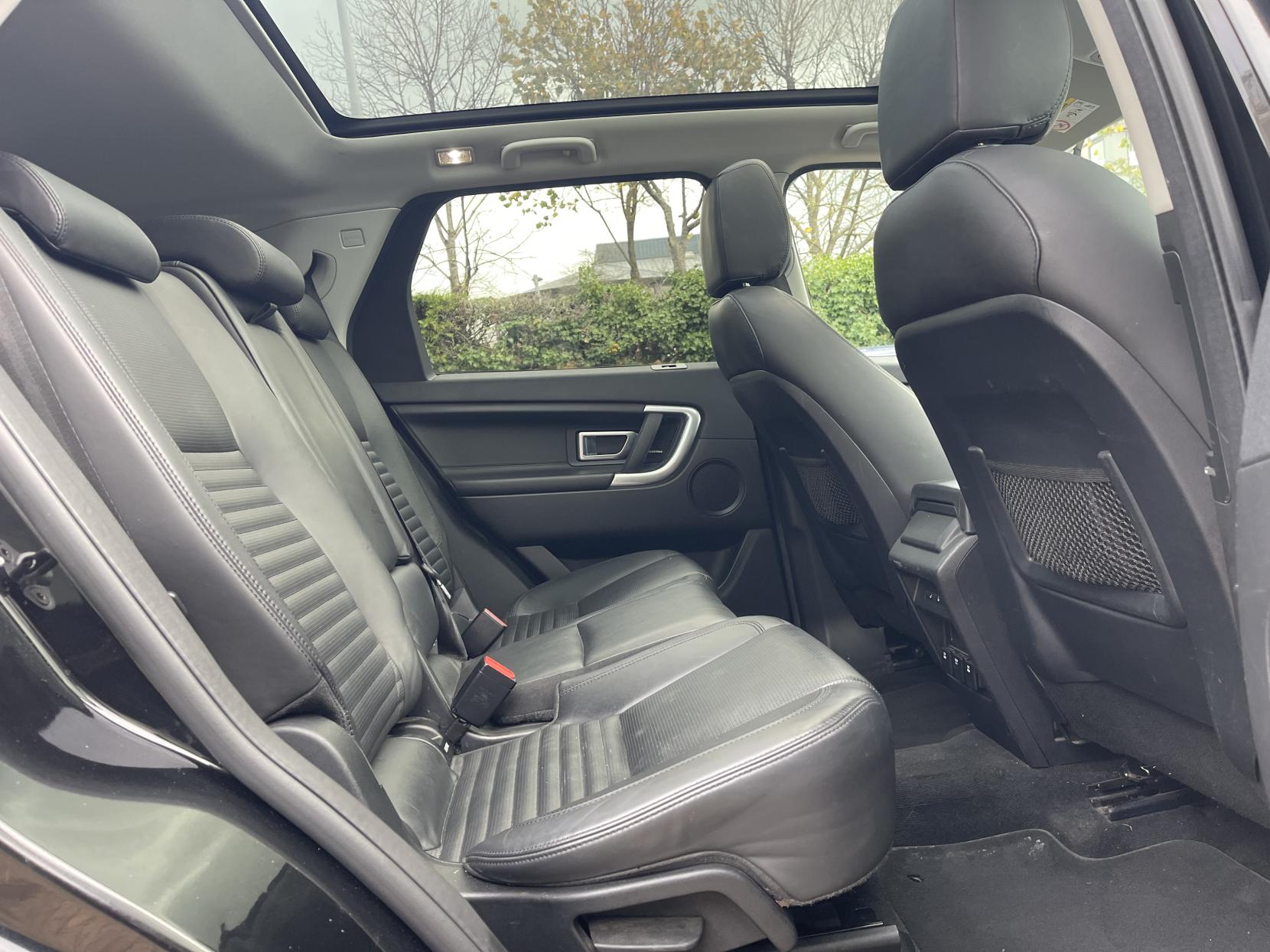 Land Rover Discovery Sport 2.0 TD4 HSE Luxury SUV 5dr Diesel Auto 4WD Euro 6 (s/s) (180 ps)