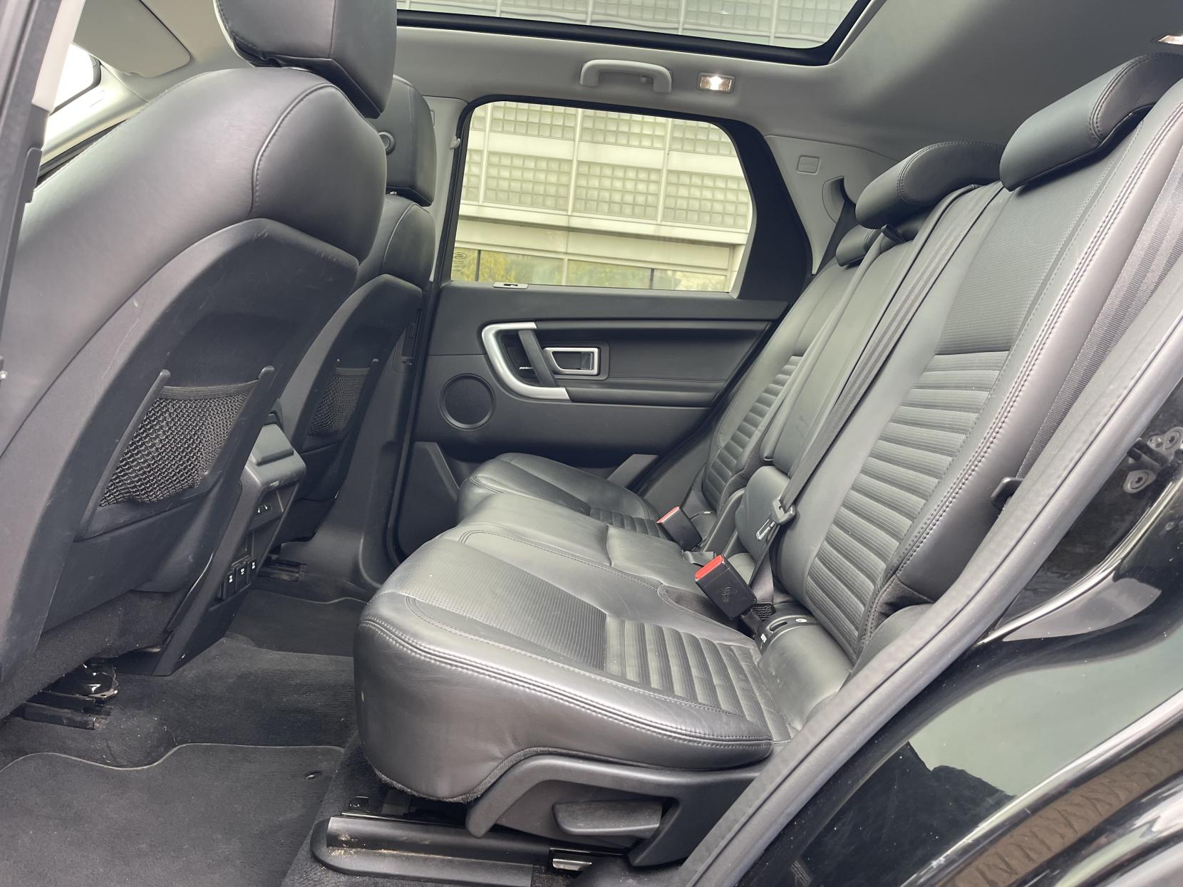 Land Rover Discovery Sport 2.0 TD4 HSE Luxury SUV 5dr Diesel Auto 4WD Euro 6 (s/s) (180 ps)