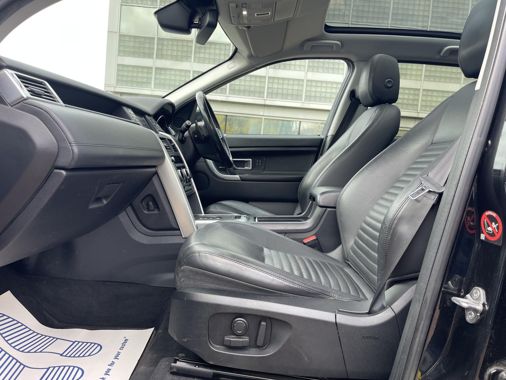 Land Rover Discovery Sport 2.0 TD4 HSE Luxury SUV 5dr Diesel Auto 4WD Euro 6 (s/s) (180 ps)