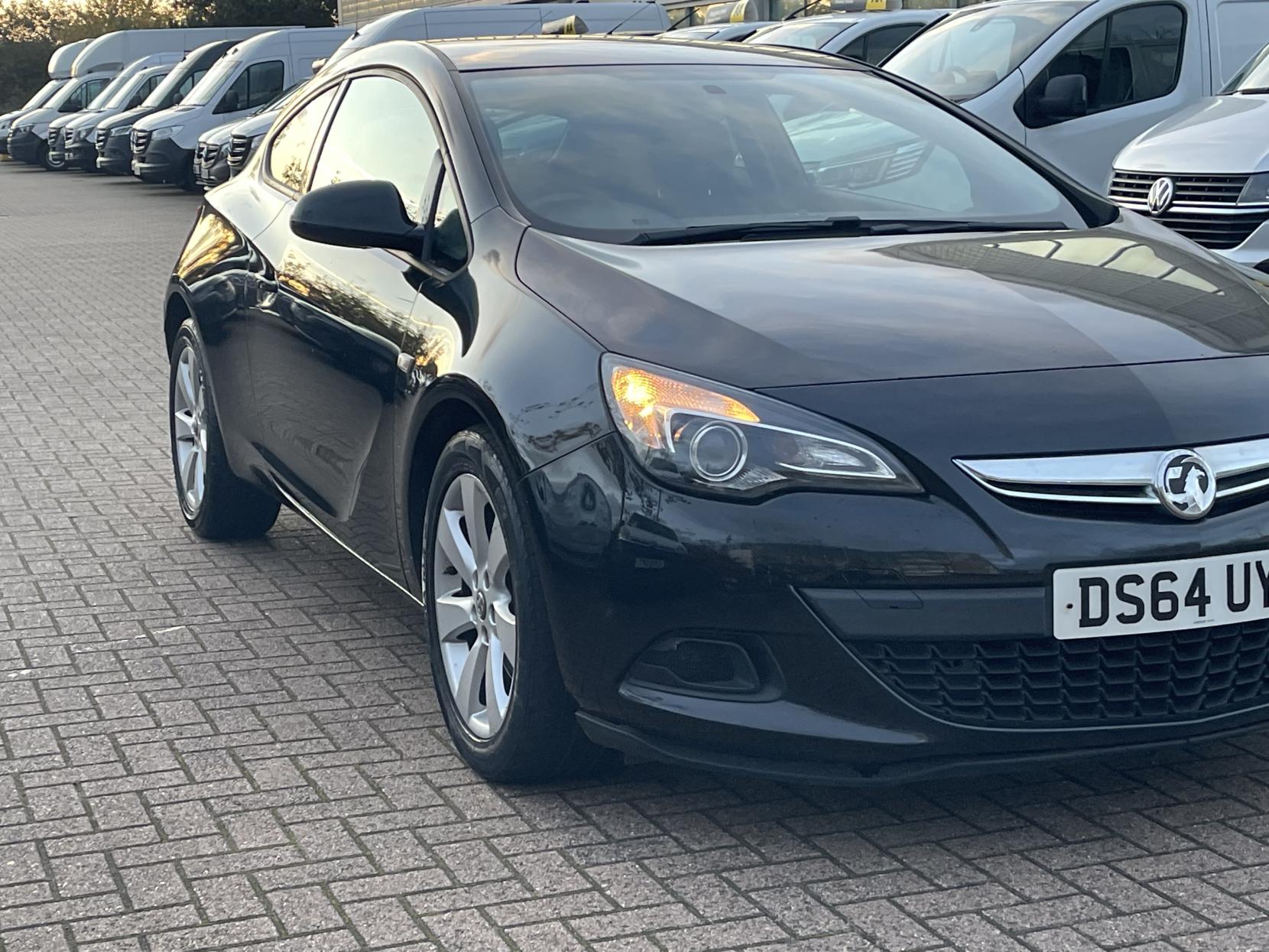Vauxhall Astra GTC 1.4T Sport Coupe 3dr Petrol Manual Euro 5 (s/s) (140 ps)
