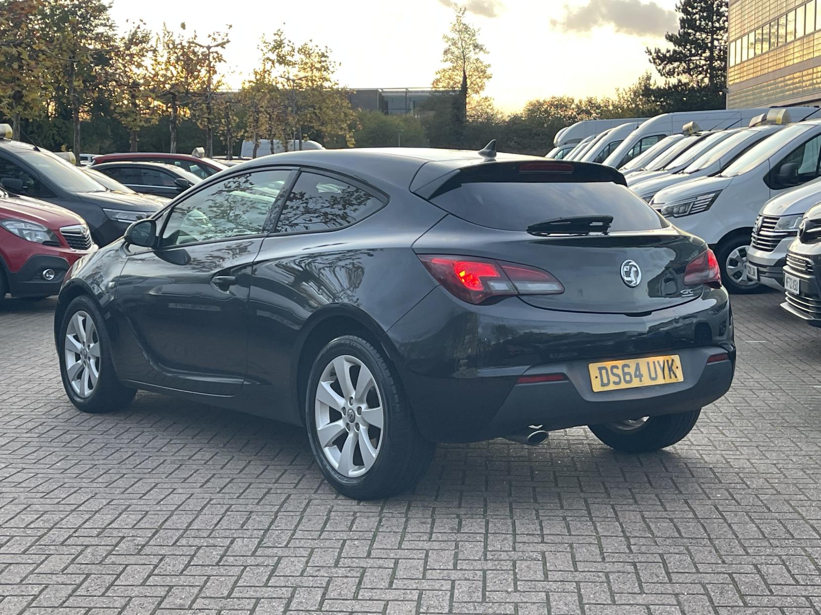 Vauxhall Astra GTC 1.4T Sport Coupe 3dr Petrol Manual Euro 5 (s/s) (140 ps)