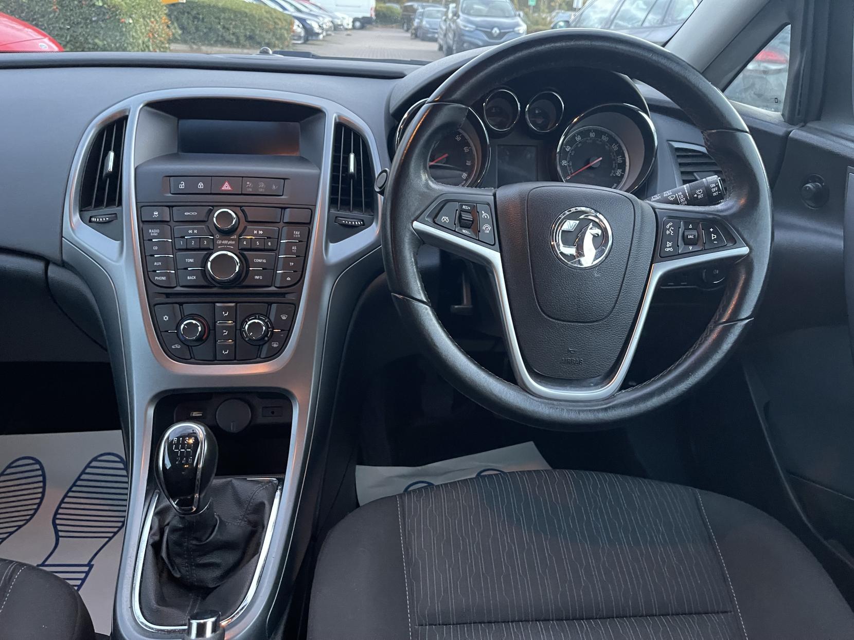 Vauxhall Astra GTC 1.4T Sport Coupe 3dr Petrol Manual Euro 5 (s/s) (140 ps)