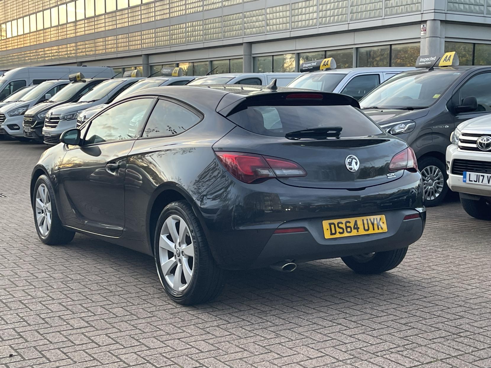 Vauxhall Astra GTC 1.4T Sport Coupe 3dr Petrol Manual Euro 5 (s/s) (140 ps)