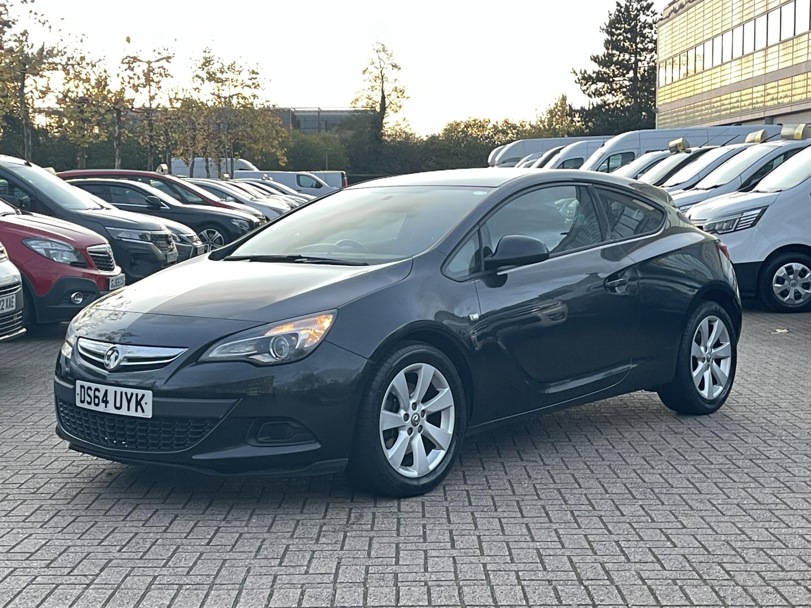 Vauxhall Astra GTC 1.4T Sport Coupe 3dr Petrol Manual Euro 5 (s/s) (140 ps)